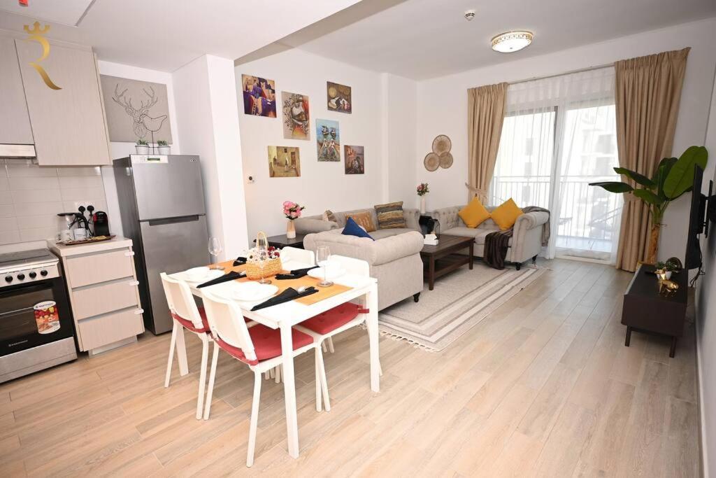 Charming 1Br Getaway Yas Island Апартаменти Абу-Дабі